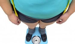 Les hommes se voient plus minces, les femmes plus grosses
