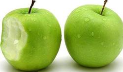 Une pomme par jour, mais avec la peau