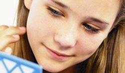 Acné : pourquoi les uns y échappent et pas les autres ?